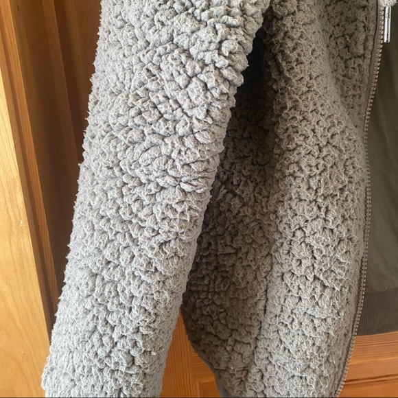 Z by Zella faux shearling zip up - Picture 3 of 3